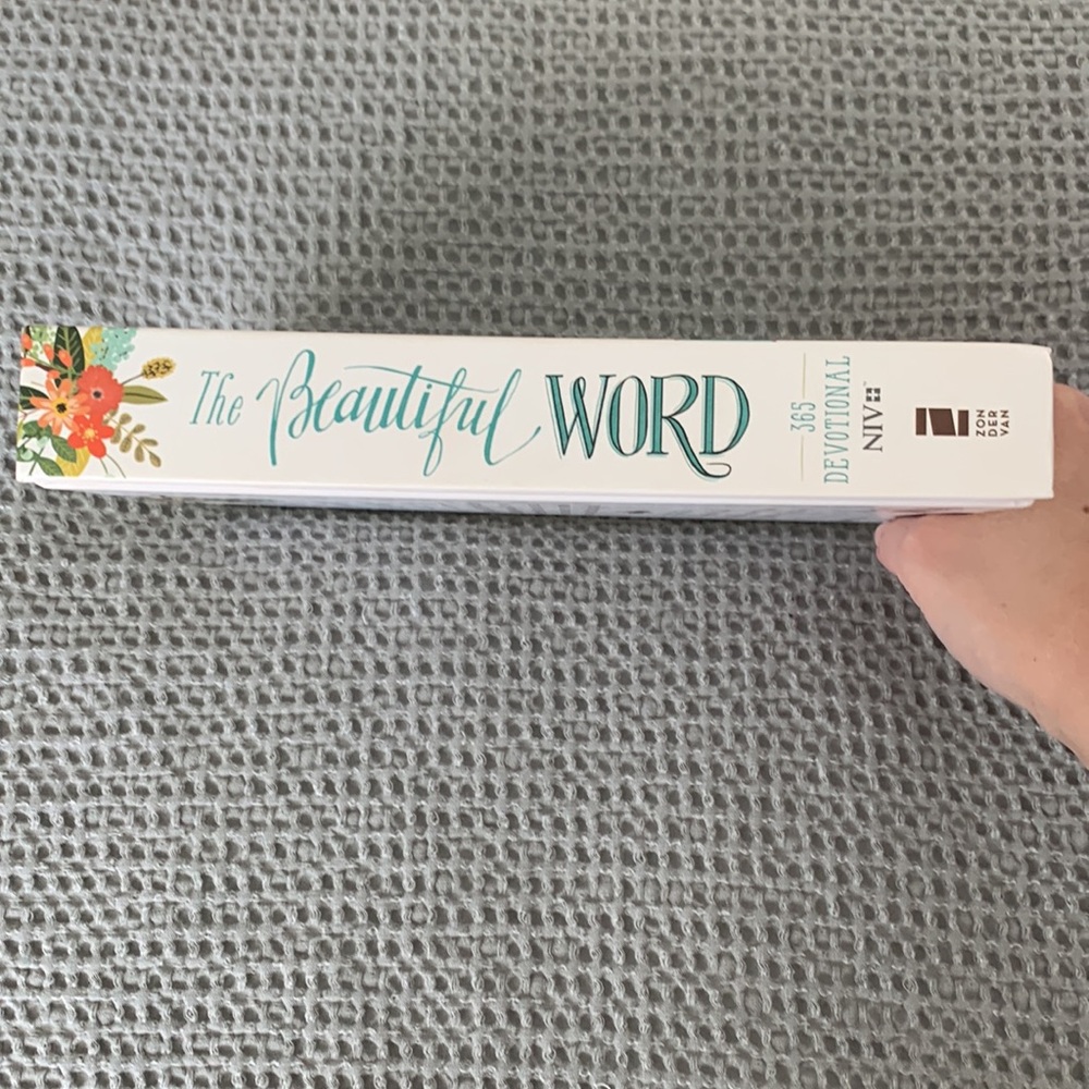 ‘The Beautiful Word’ Hardcover Devotional - Picture 4 of 4